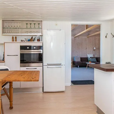 6 Person Holiday Home In L Gst R Nyaraló Løgsted