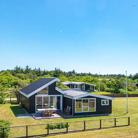6 Person Holiday Home In L Gst R Hébergement de vacances Løgsted